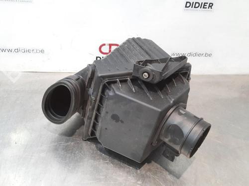 Used Air filter box LAND ROVER RANGE ROVER EVOQUE (L551) 2.0 D150 (150 hp) 10894850