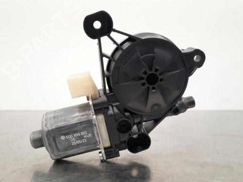 Used Electronic module AUDI Q3 Sportback (F3N) 35 TDI (150 hp) 23597598