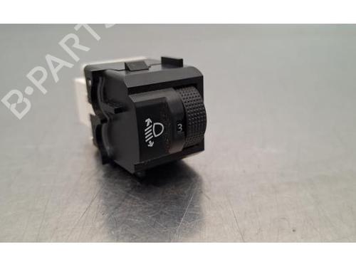 kombi-kontakt-stilkkontakt-opel-vivaro-c-van-k0-2019-31818731 main image