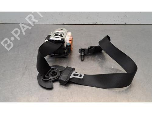 front-left-seatbelt-mercedes-benz-b-class-sports-tourer-w247-2018-37037967 main image