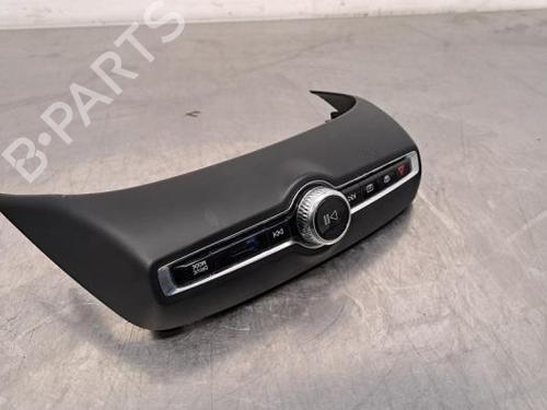 Climate control VOLVO XC40 (536) B4 Mild-Hybrid | BP23601434I5 - Image 8