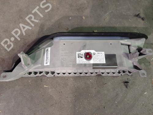 Display monitor BMW 1 (F40) 118 i | BP10877676C48 