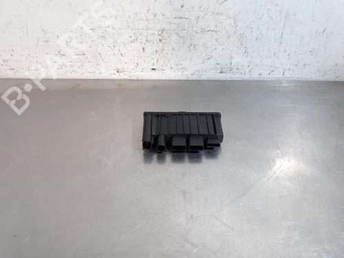 Elektronische module BMW 1 (F40) 116 d (116 hp) 30530610