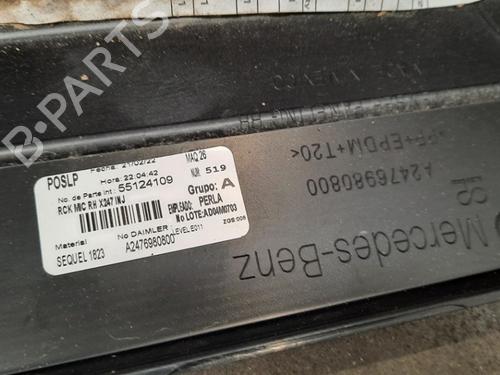 Used Right sideskirt MERCEDES-BENZ GLA (H247) GLA 200 (247.787) (163 hp) 15040999