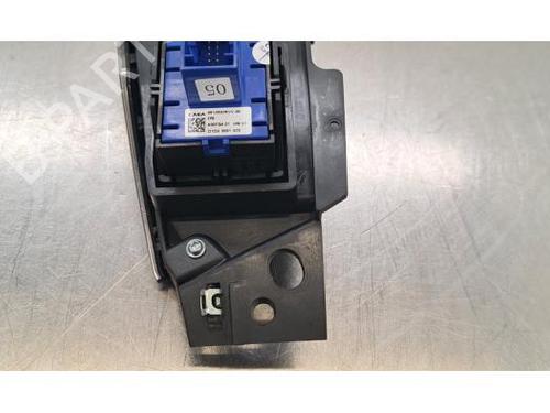 Switch PEUGEOT 308 III (FB_, FH_, FP_, F3_, FM_) PureTech 130 (FPHNSL, FPHNST) | BP28012229I30