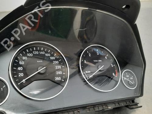 Instrument cluster BMW 3 (F30, F80) 318 d | BP10902073C47 