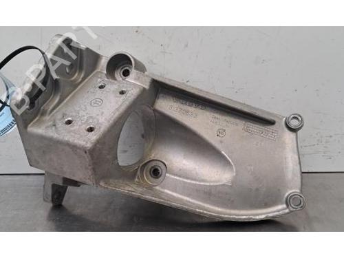 Used Support Support VOLVO V60 II (225) T6 Plug-in Hybrid AWD (349 hp) 36757708 36757708