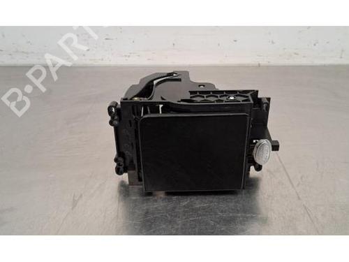 Porte-gobelet/Objets LAND ROVER RANGE ROVER VELAR (L560) 3.0 D300 SDV6 4x4 (300 hp) 28092310