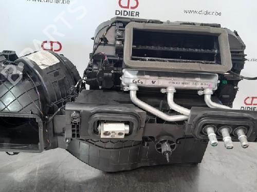 Used Heater matrix box BMW X5 (F15, F85) xDrive 30 d (258 hp) 10879442