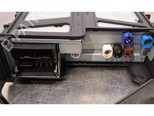 Radio AUDI A3 Limousine (8YS, 8YM) 30 TFSI Mild Hybrid | BP29879560E6 