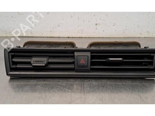 Used Air vent SEAT IBIZA V (KJ1, KJG) 1.0 TSI (95 hp) 29521982