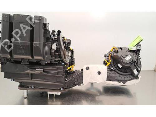 Used Heater matrix box PEUGEOT 308 III (FB_, FH_, FP_, F3_, FM_) e-308 (FMZKWZ) (156 hp) 28089446