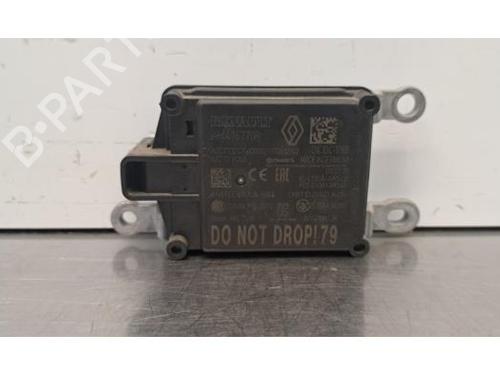 Used Electronic sensor Electronic sensor RENAULT MEGANE IV Grandtour (K9A/M/N_) 1.5 Blue dCi 115 (K9A6) (116 hp) 40240663 40240663
