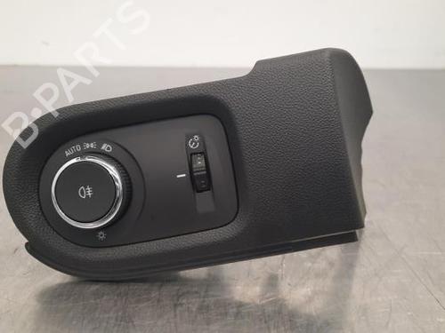 Used Headlight switch Headlight switch OPEL GRANDLAND / GRANDLAND X (A18, P1UO) 1.2 (75) (131 hp) 34198410 34198410
