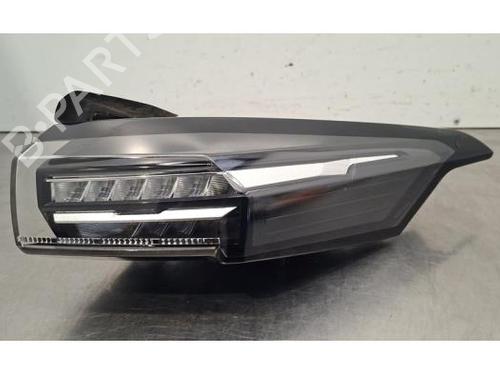 Højre baglygte PEUGEOT 308 SW III (FC_, FJ_, FR_, F4_, FN_) BlueHDi 130 (FCYHZL, FCYHZT) (131 hp) 32664824