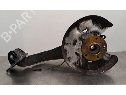 Used Left rear steering knuckle BMW 1 (F40) M 135 i xDrive (306 hp) 30530568