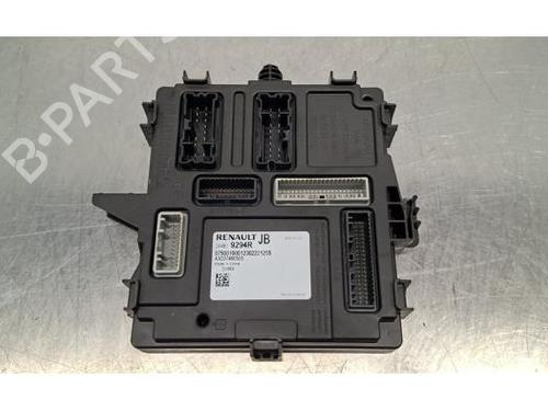 Used Electronic module RENAULT CLIO I (B/C57_, 5/357_) Electric (30 hp) 31088144