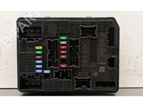 fuse-box-renault-trafic-iii-van-fg_-2014-35314962 main image