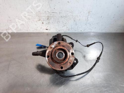 Used Right front steering knuckle PEUGEOT 2008 I (CU_) 1.2 THP 130 / PureTech 130 (130 hp) 23640043