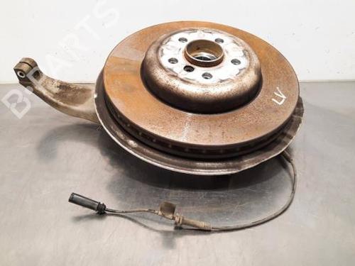 Used Left front steering knuckle BMW X3 (G01, F97, G08) iX3 (286 hp) 19649241