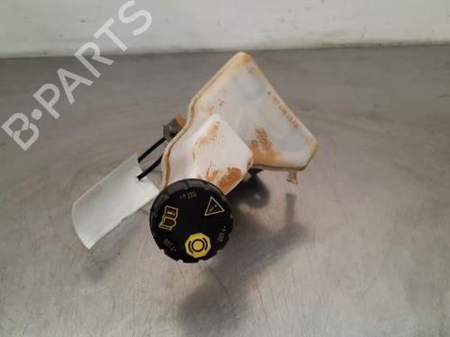 Used Brake master cylinder MERCEDES-BENZ GLB (X247) AMG GLB 35 4-matic (247.651) (306 hp) 23621819