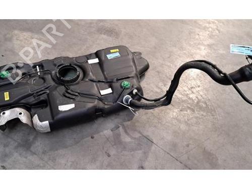 Benzintank Benzintank 33997076 33997076