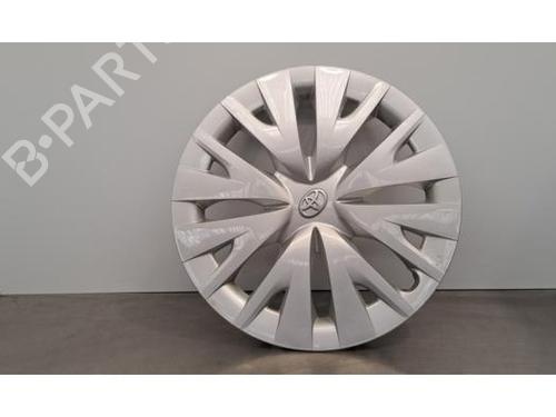 Used Hub cap TOYOTA YARIS (_P21_, _PA1_, _PH1_) 1.5 Hybrid (MXPH10, MXPH11) (116 hp) 30915772
