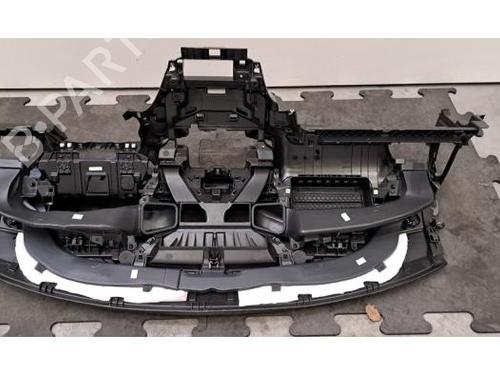 Dashboard RENAULT MEGANE IV Saloon 1.3 TCe 140 (LVNB) | BP39154080C46 - Image 8