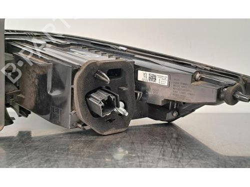Left taillight PEUGEOT 308 III (FB_, FH_, FP_, F3_, FM_) PureTech 130 (FPHNSL, FPHNST) | BP27168631C34 