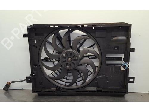 Used Radiator fan Radiator fan PEUGEOT 3008 II SUV (MC_, MR_, MJ_, M4_) Hybrid4 (M45GBU) (299 hp) 34431112 34431112