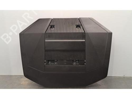 Used Underbody protection PEUGEOT 308 III (FB_, FH_, FP_, F3_, FM_) e-308 (FMZKWZ) (156 hp) 30651360