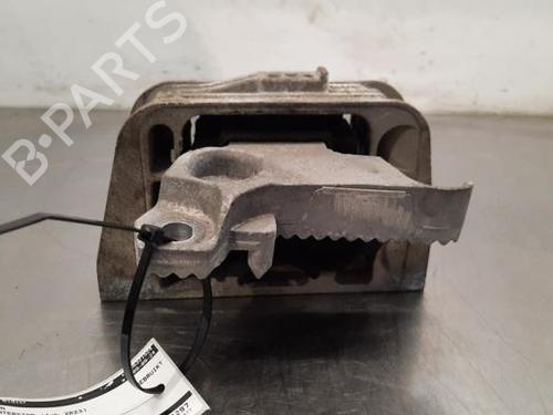 Used Engine mount NISSAN NV400 Van (X62, X62B) dCi 135 RWD (136 hp) 23618710