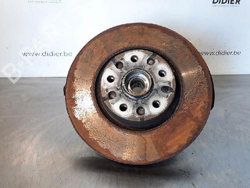 Used Right front steering knuckle VW TOURAN (5T1) 2.0 TDI (150 hp) 10884965