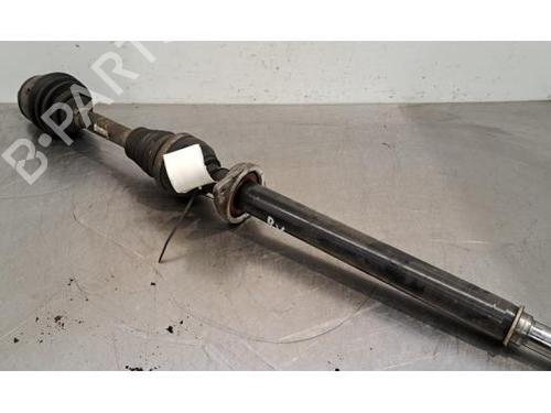 Used Right front driveshaft MERCEDES-BENZ GLA-CLASS (X156) GLA 200 (156.943) (156 hp) 24157044