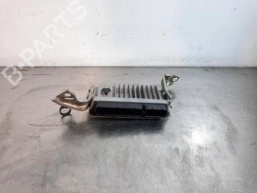 Used Engine control unit (ECU) Engine control unit (ECU) TOYOTA AURIS (_E18_) 1.8 Hybrid (ZWE186_, ZWE186R) (136 hp) 33476906 33476906