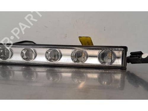 Venstre positionslygte MERCEDES-BENZ G-CLASS (W463) G 350 d (463.348) (245 hp) 30867217