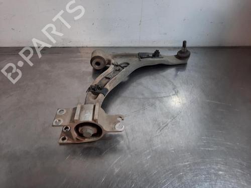 Used Right front suspension arm Right front suspension arm MERCEDES-BENZ A-CLASS (W176) A 200 CDI / d (176.008) (136 hp) 33917924 33917924
