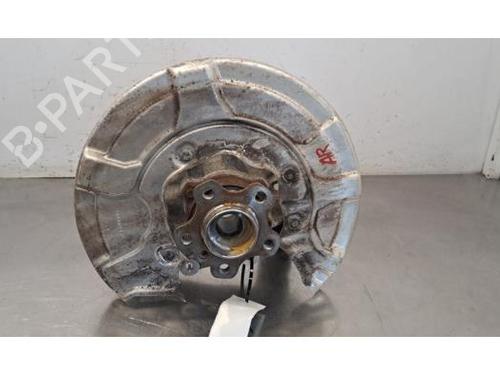 Used Right rear steering knuckle Right rear steering knuckle BMW X5 (G05, F95) xDrive 45 e Plug-in Hybrid (394 hp) 33614835 33614835