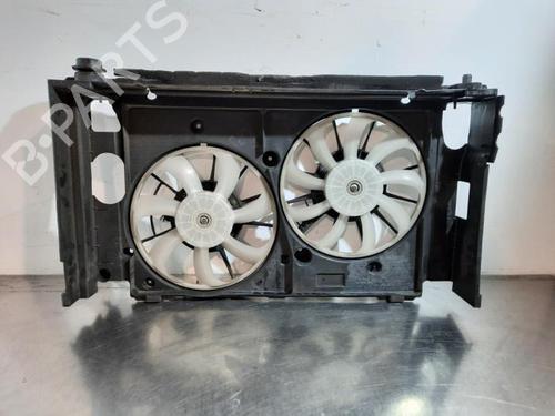 Used Radiator fan Radiator fan TOYOTA AURIS (_E18_) 1.8 Hybrid (ZWE186_, ZWE186R) (136 hp) 33476875 33476875