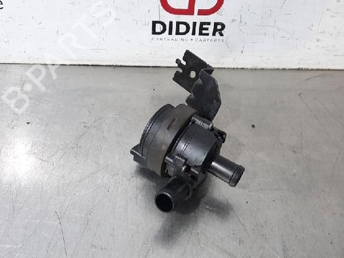 Used Auxiliary water pump RENAULT MASTER III Van (FV) 2.3 dCi 150 FWD (FV0F, FV03, FV09) (150 hp) 15018637