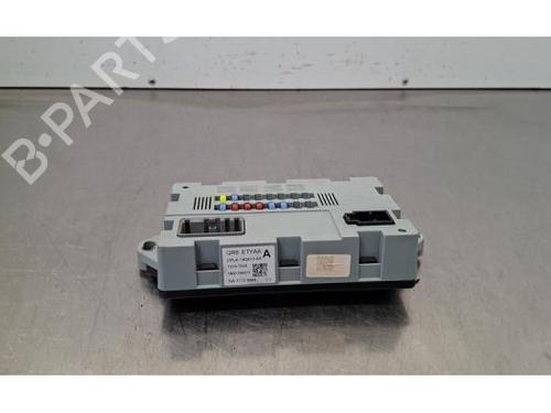 Inverter Inverter PEUGEOT 3008 III (KA_, KB_, KC_) e-210 (KCZKZX) (213 hp) 33753106 33753106