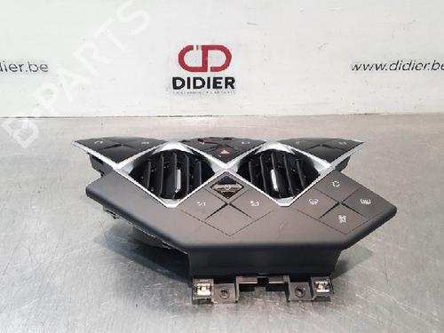 Used Climate control DS DS 3 / DS 3 CROSSBACK (UR_, UC_, UJ_) E-TENSE (UZZKXZ) (136 hp) 10891578