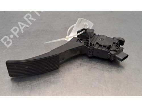 Pedale Pedale MERCEDES-BENZ B-CLASS Sports Tourer (W247) B 180 (247.084) (136 hp) 37038007 37038007