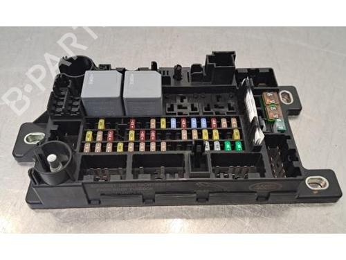 fuse-box-jaguar-e-pace-x540-2017-40614774 main image