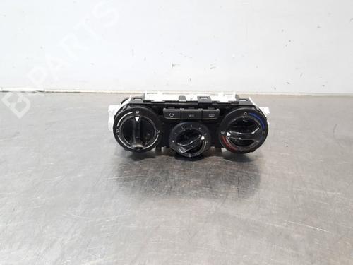 Used Climate control PEUGEOT 208 I (CA_, CC_) 1.2 VTI 82 (82 hp) 15035061