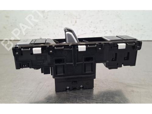 Gear lever VW GOLF VIII (CD1, DA1) 1.5 eHybrid | BP40240635M90 - Image 4