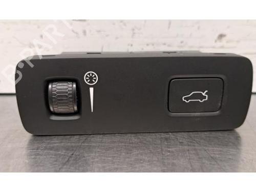 Used Switch Switch VOLVO V90 II Estate (235) D3 AWD (150 hp) 36004978 36004978