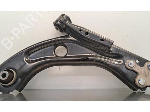Querlenker links vorne für OPEL ASTRA L (O5) 1.2 (FPHNPJ) (110 hp) 26226791