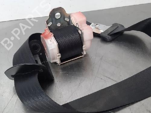 Rear center seatbelt TOYOTA YARIS (_P13_) 1.4 D (NLP130_, NLP130) | BP15015857I27 