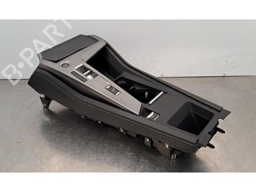 Used Middle console PEUGEOT 408 II (FP_, F3_, FM_) PureTech 130 (FPHNST) (131 hp) 30473291